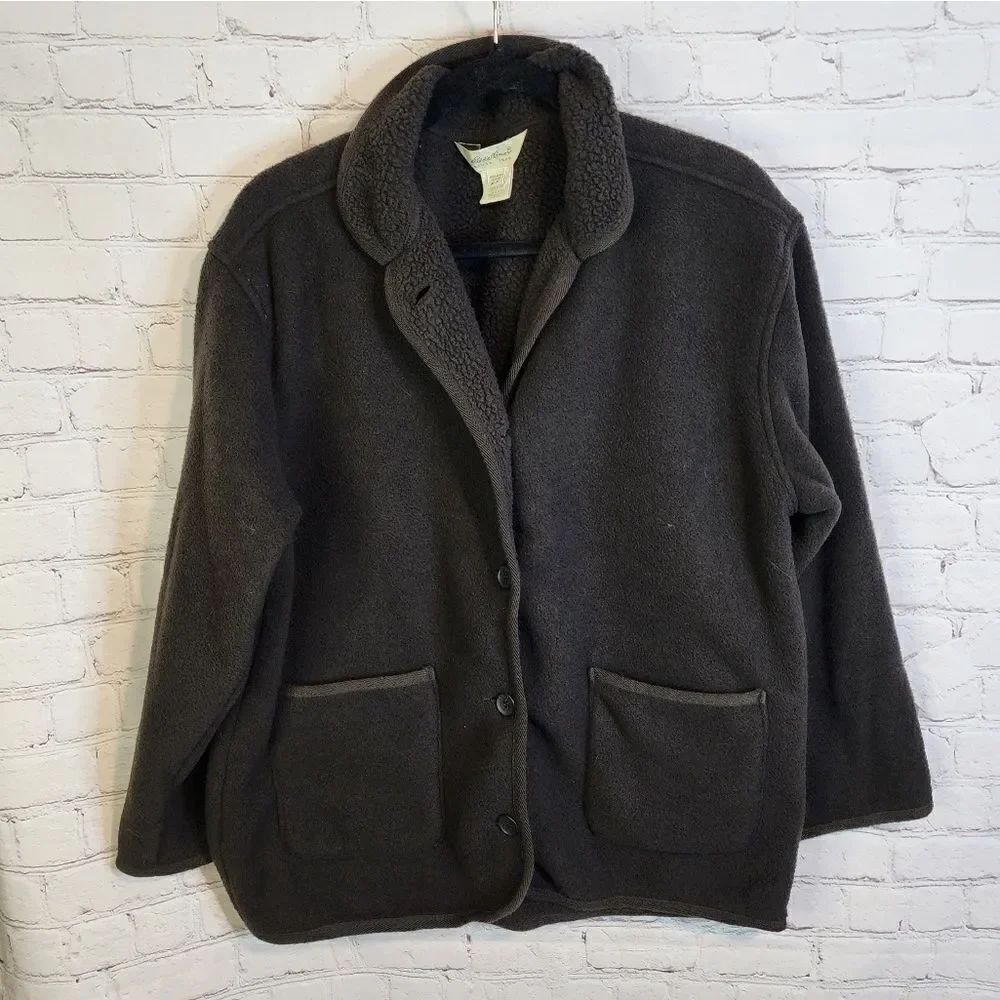 Women's Eddie Bauer button-down peacoat, size Medium